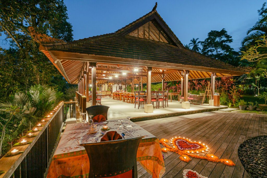 1.2.2.10. Romantic Dinner Setup - Night View