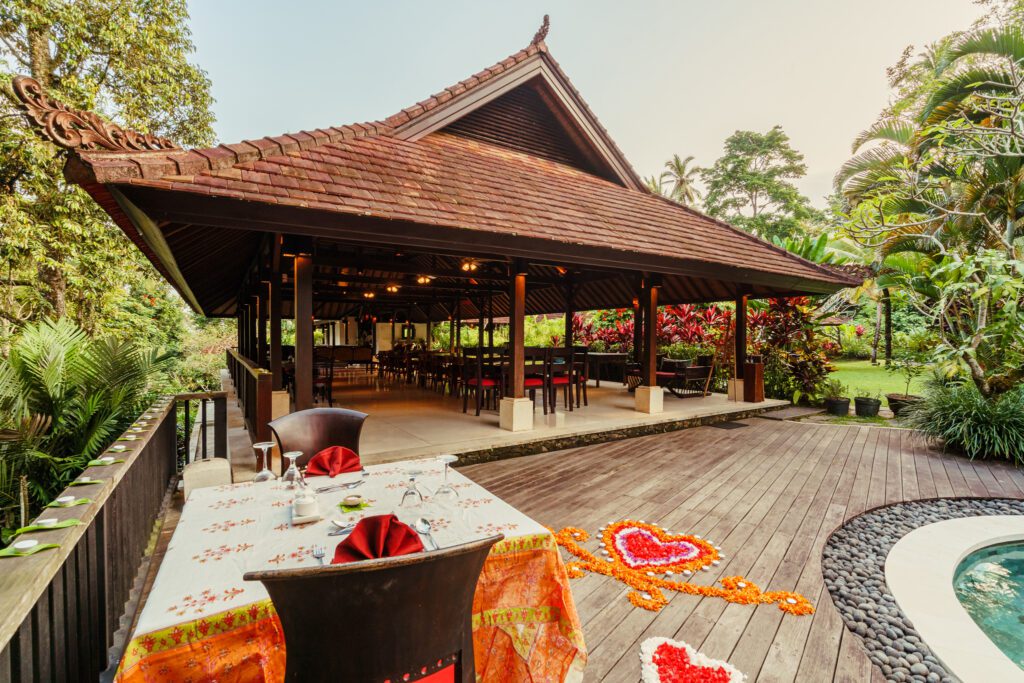 1.2.2.5. Romantic Dinner Setup - Day View