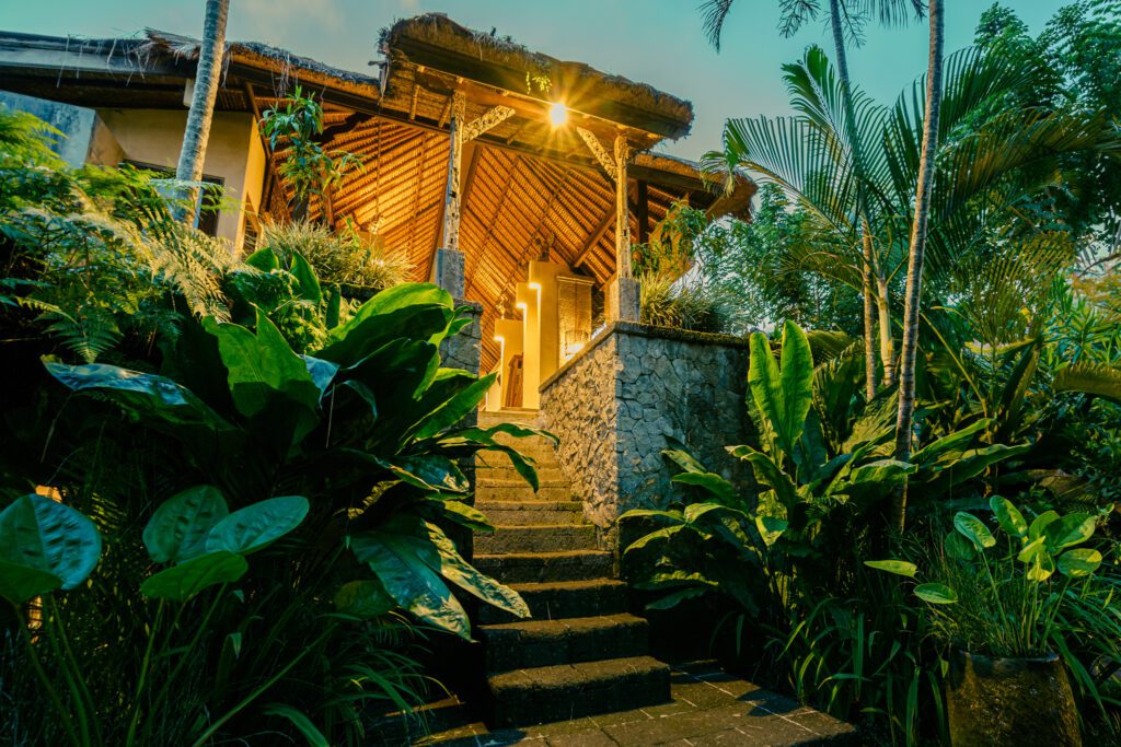 2.3.17. Lobby Area-Night View